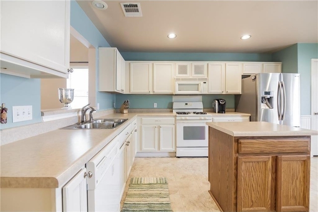 3 Bedrooms, Turtle Creek Village Rental in Austin-Round Rock Metro Area, TX for $2,200 - Photo 1