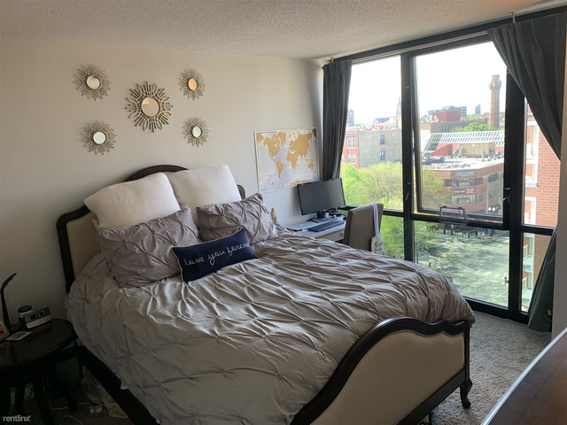 2 Bedrooms, Old Town Rental in Chicago, IL for $3,150 - Photo 1