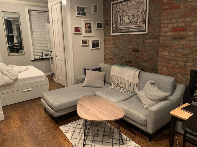 4 Bedrooms, East Village Rental in NYC for $12,500 - Photo 1