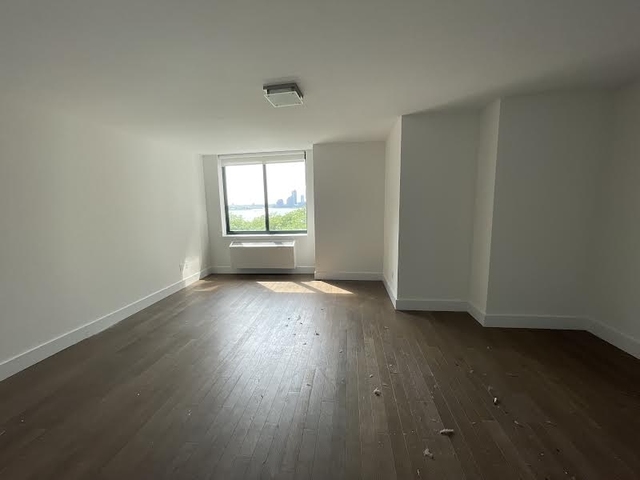 Studio, Battery Park City Rental in NYC for $3,999 - Photo 1