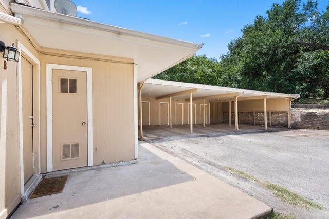 2 Bedrooms, Riverside Rental in Austin-Round Rock Metro Area, TX for $2,075 - Photo 1