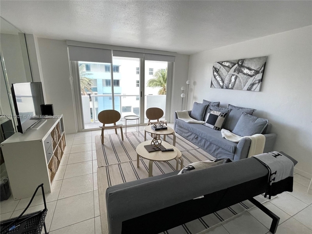 1 Bedroom, Altos Del Mar Rental in Miami, FL for $3,300 - Photo 1