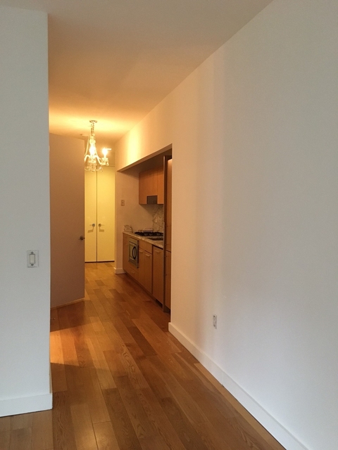 3 Bedrooms, Financial District Rental in NYC for $6,879 - Photo 1