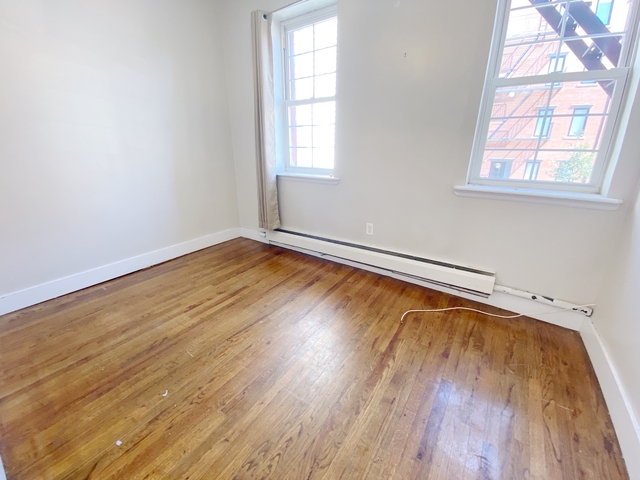 1 Bedroom, Bushwick Rental in NYC for $2,000 - Photo 1