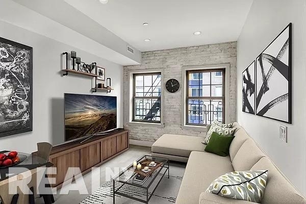 5 Bedrooms, Alphabet City Rental in NYC for $11,800 - Photo 1