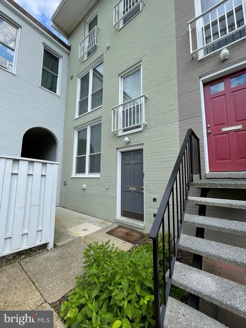 2 Bedrooms, Southwest - Waterfront Rental in Baltimore, MD for $2,875 - Photo 1