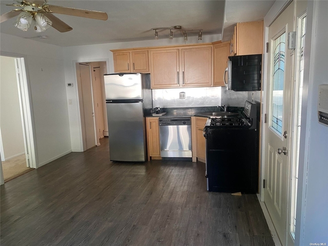 1 Bedroom, Shirley Rental in Long Island, NY for $1,850 - Photo 1