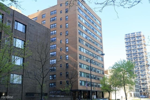 2 Bedrooms, Edgewater Beach Rental in Chicago, IL for $2,000 - Photo 1