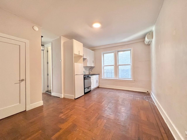 2 Bedrooms, Williamsburg Rental in NYC for $3,800 - Photo 1