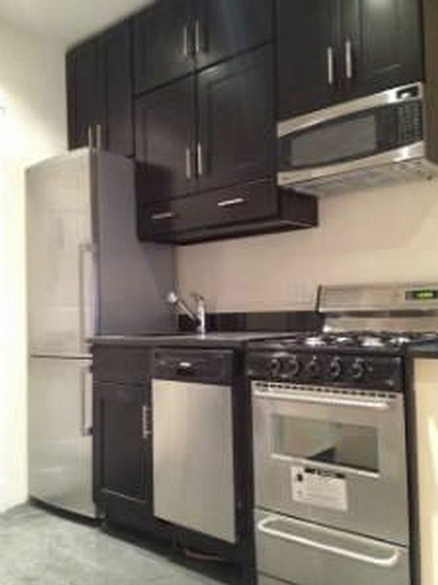 4 Bedrooms, East Village Rental in NYC for $8,995 - Photo 1