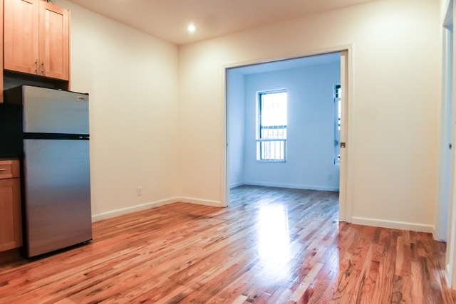 3 Bedrooms, Hell's Kitchen Rental in NYC for $4,500 - Photo 1
