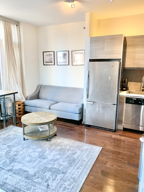 2 Bedrooms, Williamsburg Rental in NYC for $6,250 - Photo 1