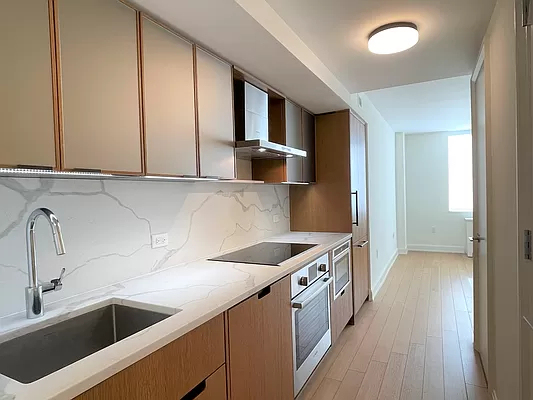 Studio, Sutton Place Rental in NYC for $4,137 - Photo 1