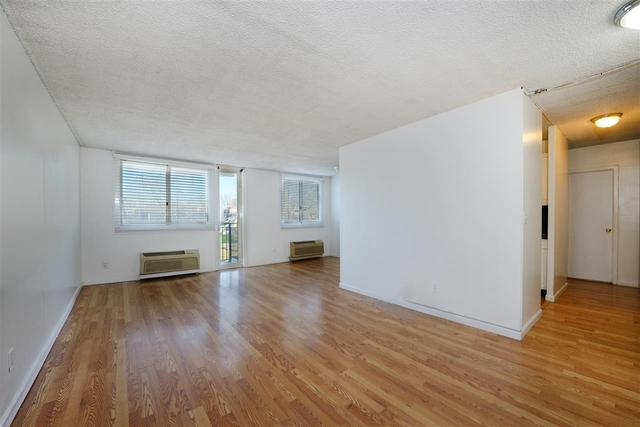 1 Bedroom, Hudson Rental in NYC for $2,200 - Photo 1