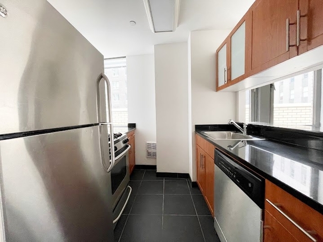 1 Bedroom, Financial District Rental in NYC for $4,390 - Photo 1