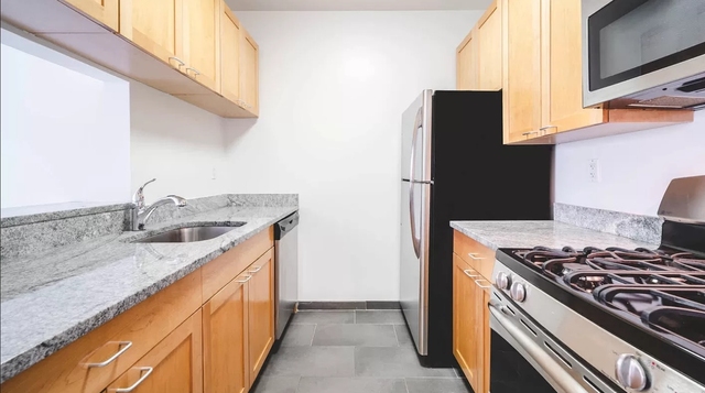 1 Bedroom, Hell's Kitchen Rental in NYC for $4,647 - Photo 1