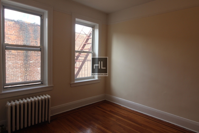 Studio, Steinway Rental in NYC for $1,600 - Photo 1