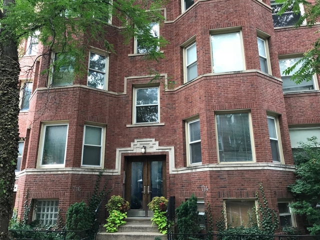 2 Bedrooms, Lake View East Rental in Chicago, IL for $2,750 - Photo 1