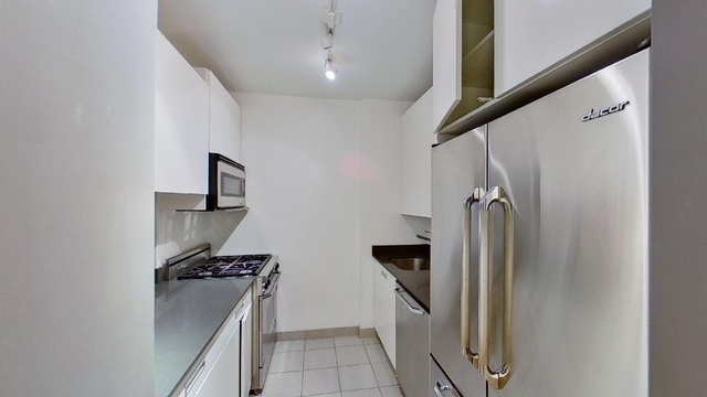 2 Bedrooms, Financial District Rental in NYC for $4,795 - Photo 1