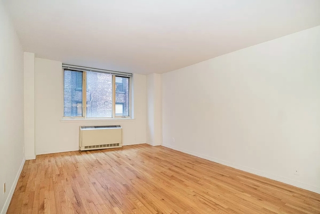 1 Bedroom, Upper East Side Rental in NYC for $3,195 - Photo 1