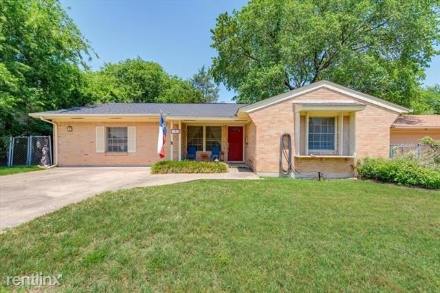 3 Bedrooms, Lochwood Rental in Dallas for $2,920 - Photo 1