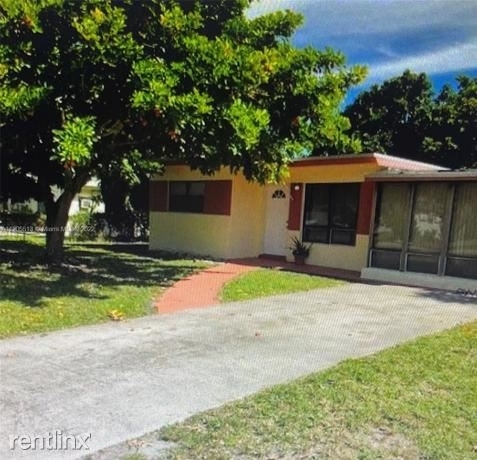 2 Bedrooms, 441 Corridor Rental in Miami, FL for $2,340 - Photo 1