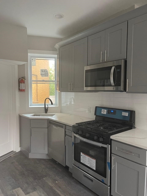 2 Bedrooms, Hudson Rental in NYC for $2,500 - Photo 1