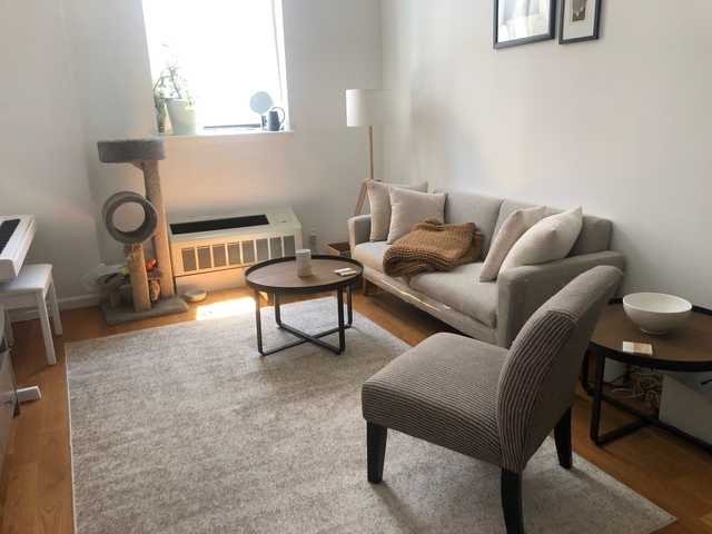 1 Bedroom, Bushwick Rental in NYC for $2,740 - Photo 1