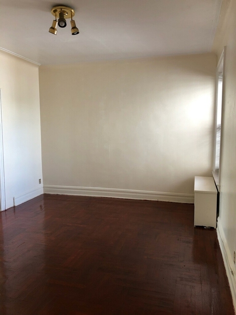 4 Bedrooms, Gravesend Rental in NYC for $2,580 - Photo 1