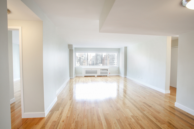 3 Bedrooms, Upper East Side Rental in NYC for $7,890 - Photo 1