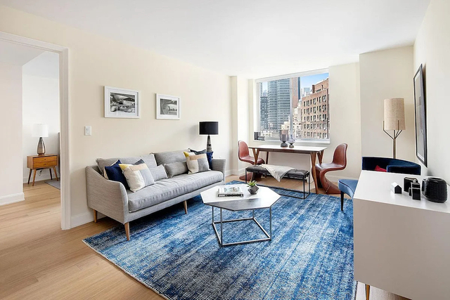 3 Bedrooms, Sutton Place Rental in NYC for $7,246 - Photo 1