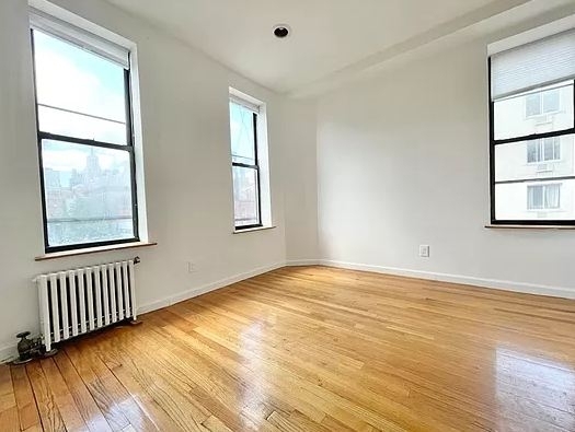 3 Bedrooms, East Village Rental in NYC for $6,250 - Photo 1