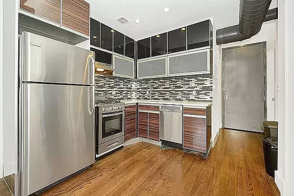 3 Bedrooms, Ridgewood Rental in NYC for $2,700 - Photo 1