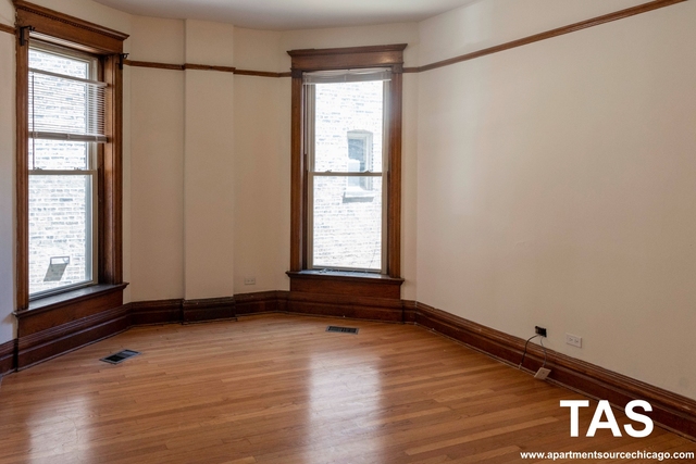 5 Bedrooms, Lakeview Rental in Chicago, IL for $4,700 - Photo 1
