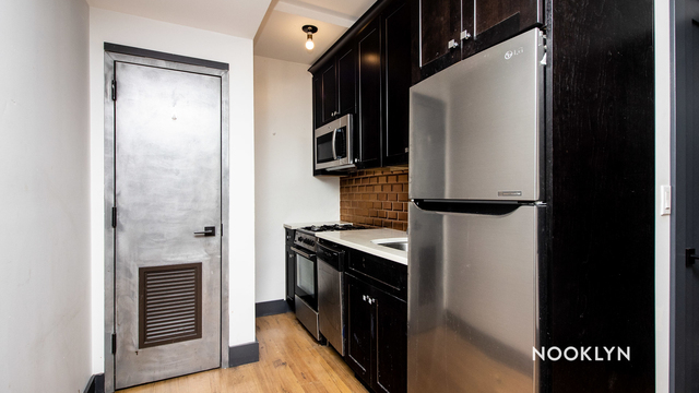 3 Bedrooms, Weeksville Rental in NYC for $2,600 - Photo 1
