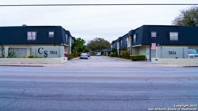 3 Bedrooms, Oak Park - Northwood Rental in San Antonio, TX for $2,000 - Photo 1