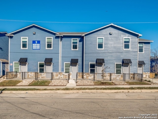 2 Bedrooms, Mahncke Park Rental in San Antonio, TX for $1,500 - Photo 1