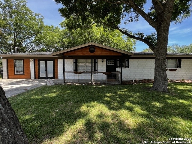 3 Bedrooms, Starlight Terr Rental in New Braunfels, TX for $2,500 - Photo 1