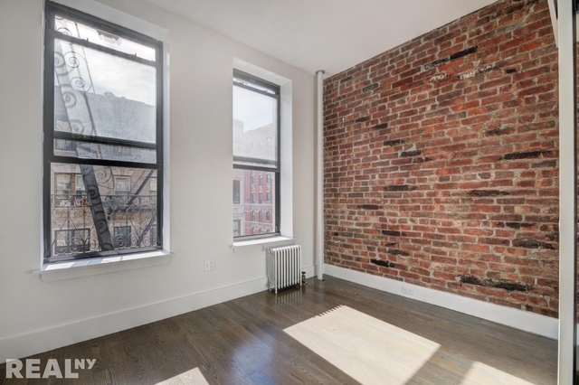 3 Bedrooms, Lower East Side Rental in NYC for $5,395 - Photo 1