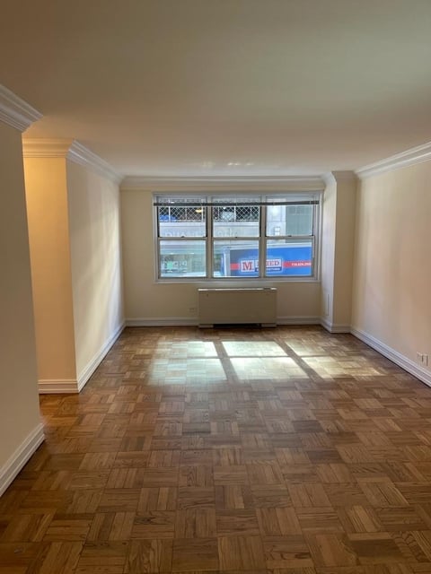 Studio, Theater District Rental in NYC for $3,295 - Photo 1