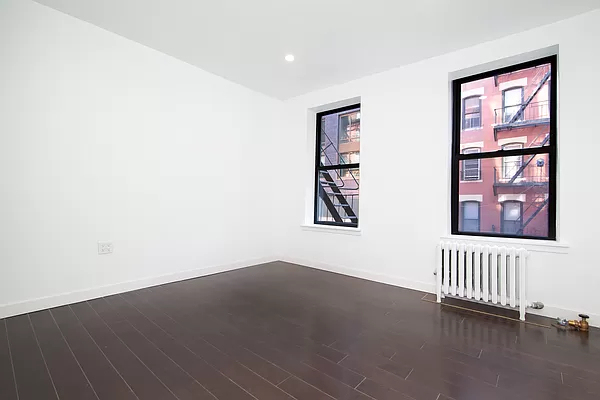 2 Bedrooms, Lower East Side Rental in NYC for $4,800 - Photo 1