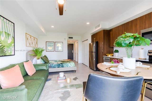 1 Bedroom, Sunnybrook Rental in Miami, FL for $2,495 - Photo 1