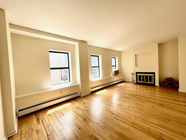 1 Bedroom, East Village Rental in NYC for $6,000 - Photo 1