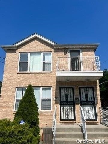 3 Bedrooms, St. Albans Rental in Long Island, NY for $2,600 - Photo 1