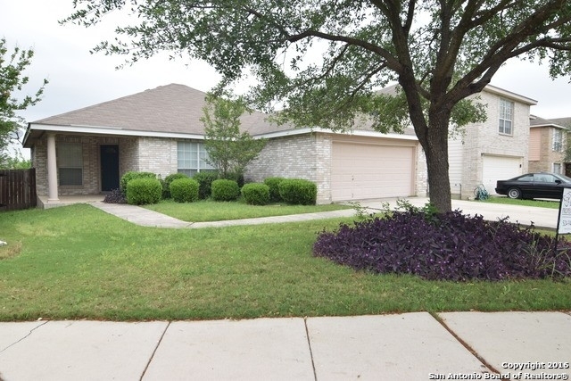 3 Bedrooms, Estates - Mission Hills Rental in San Antonio, TX for $1,695 - Photo 1