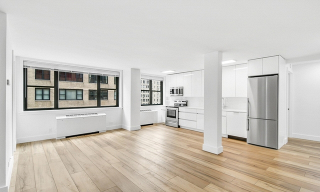 1 Bedroom, Hell's Kitchen Rental in NYC for $5,499 - Photo 1