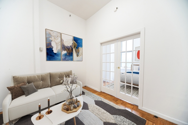 2 Bedrooms, East Village Rental in NYC for $4,450 - Photo 1