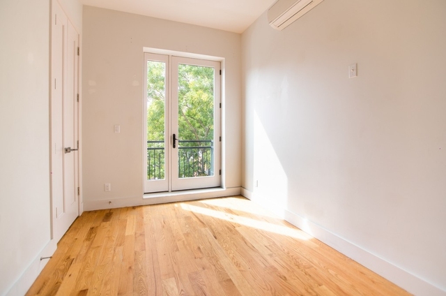 2 Bedrooms, Crown Heights Rental in NYC for $3,221 - Photo 1