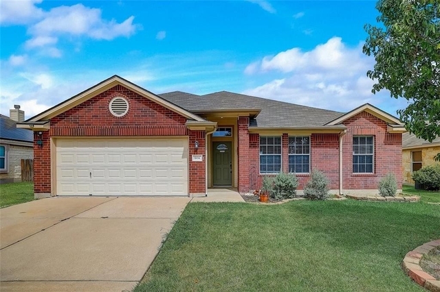 3 Bedrooms, Taylor Rental in Austin-Round Rock Metro Area, TX for $1,995 - Photo 1