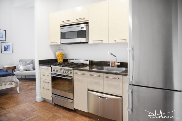 1 Bedroom, Financial District Rental in NYC for $3,630 - Photo 1